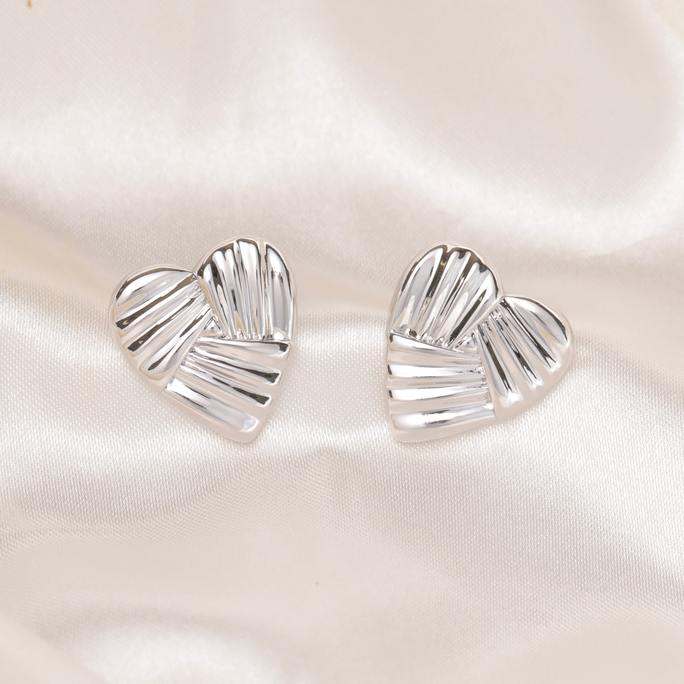 Amor Earrings